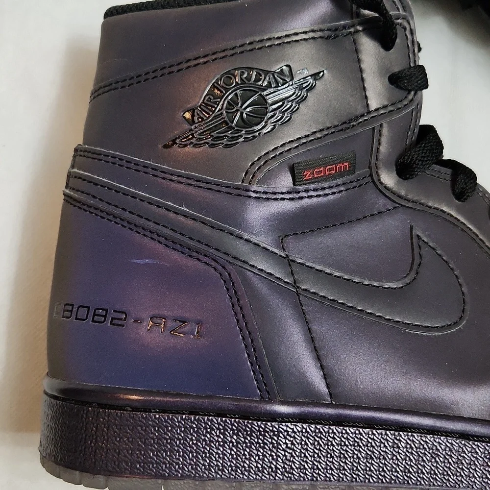 Nike Air Jordan 1 Retro High Zoom Fearless Iridescent Sneakers (M Size 10) - Picture 7 of 16